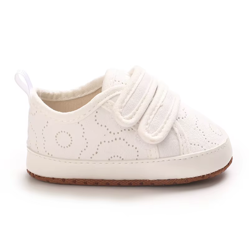 Nouvelle mode infantile printemps chaussure nouveau-né infantile fille loisirs baptême antidérapant marche chaussure blanc à semelles souples Sneaker Prewalker