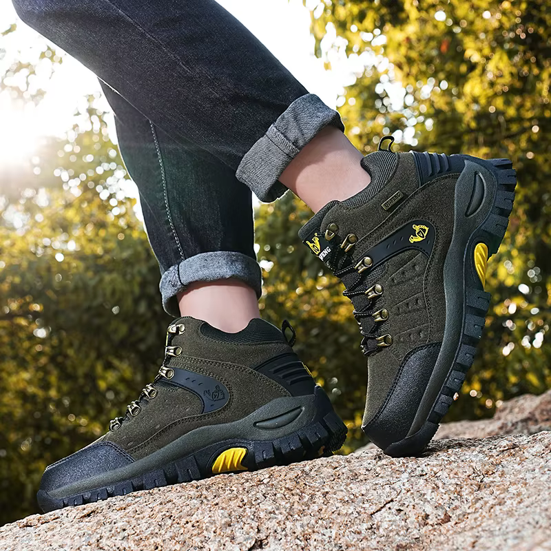 Chaussures de randonnée hommes PU Camping en plein air Anti-collision chaussure d'escalade à lacets escalade Trekking baskets