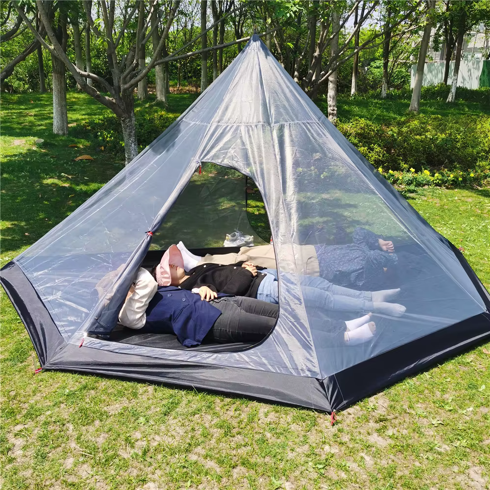 Tente pyramide ultralégère