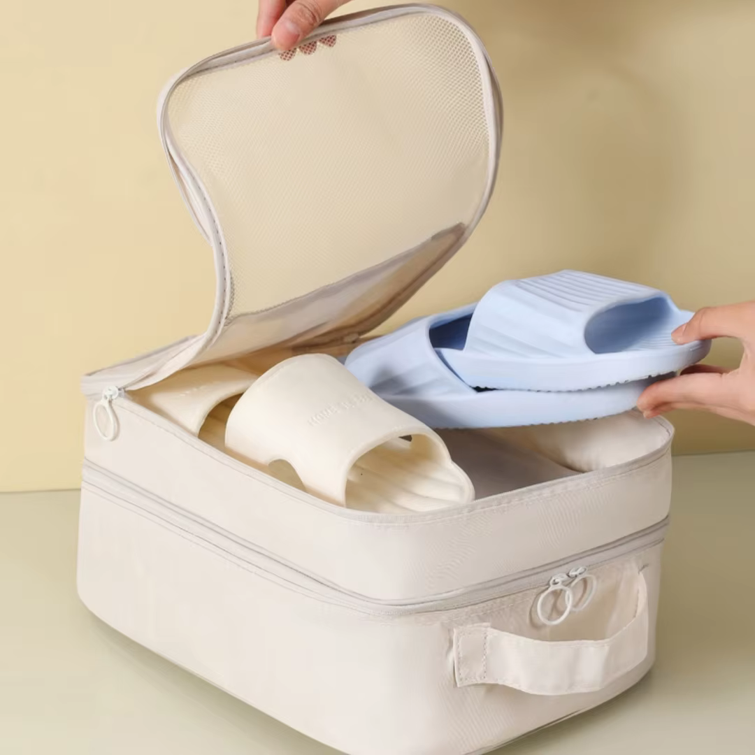 Le sac à chaussures de voyage peut contenir 3 paires de chaussures