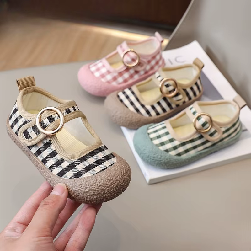 Chaussures en toile pour enfants automne nouvelle fille chaussure en toile mode filles chaussures décontractées bouche carrée enfant chaussures anti-dérapant filles chaussures