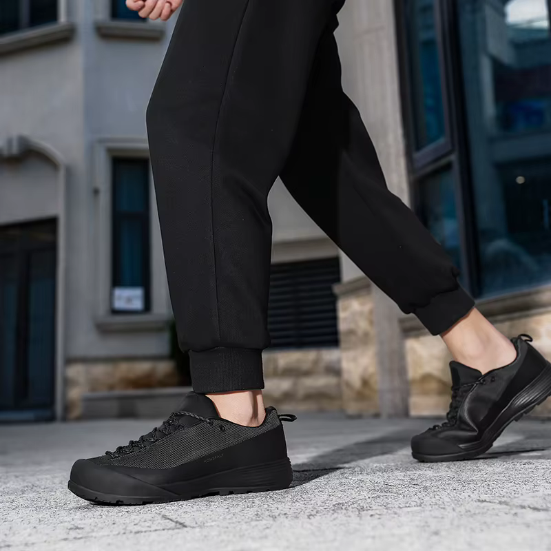 Chaussures de sport durables et légères pour hommes, chaussures de randonnée en plein air, quatre saisons, coupe basse, à lacets, pour voyage en plein air, imperméables, Anti
